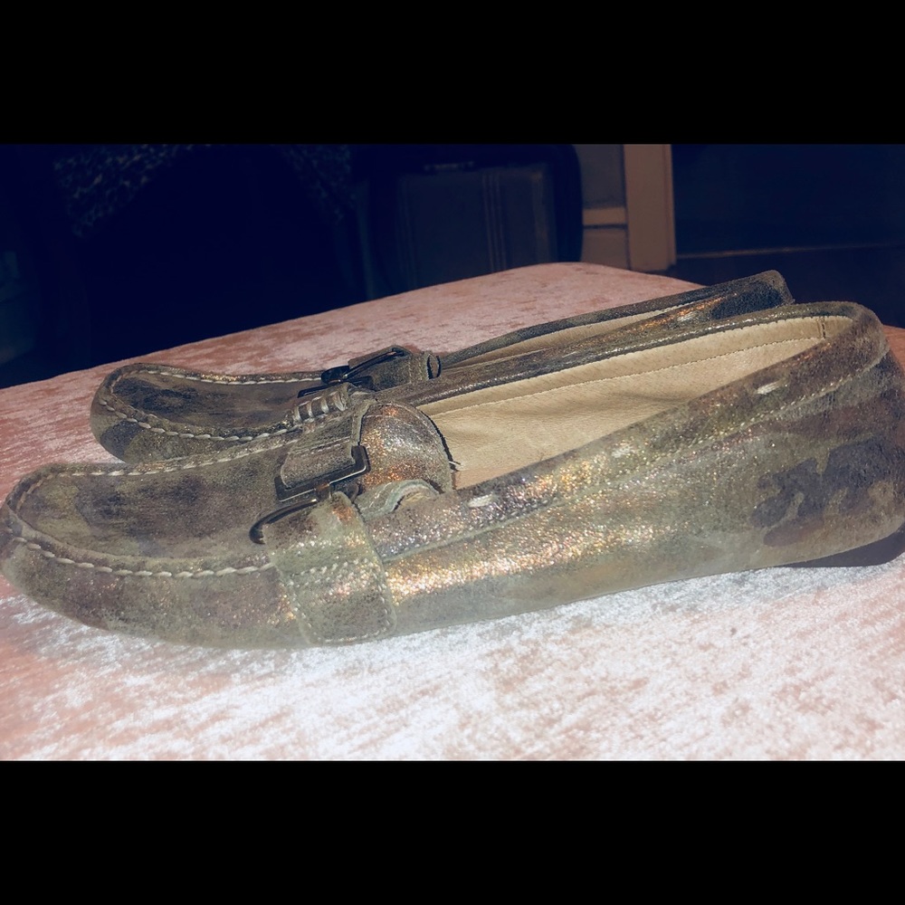 Anne Klein Shimmery Camo flats/loafers